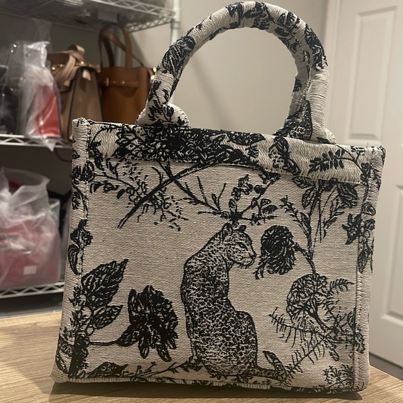 Jacquard Tote Bag ❤️ by A New Day - Target brand (crossbody) - Picture 5 of 8